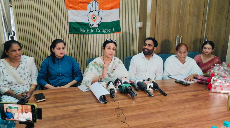 महिलाओं के सम्मान और सुरक्षा पर सिर्फ राजनीति, अधिकारों की आवाज उठाने पर दमन कर रही भाजपा सरकार : पर्ल चौधरी