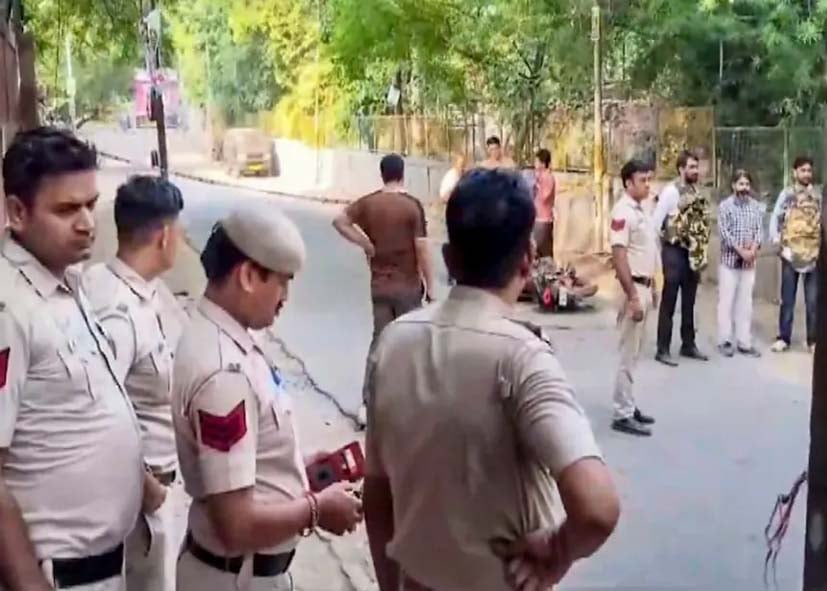 कालकाजी गैंगरेप: ‘आसिफ ने गर्दन पर चाकू रखा और…’, पीड़िता ने पुलिस को बताई वारदात की पूरी आपबीती