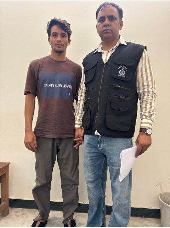 सोहना में बाइक चोर का खेल खत्म पुलिस के हत्थे चढ़ा ‘लंबी’, कब्जे से दो चोरी की बाइक बरामद।