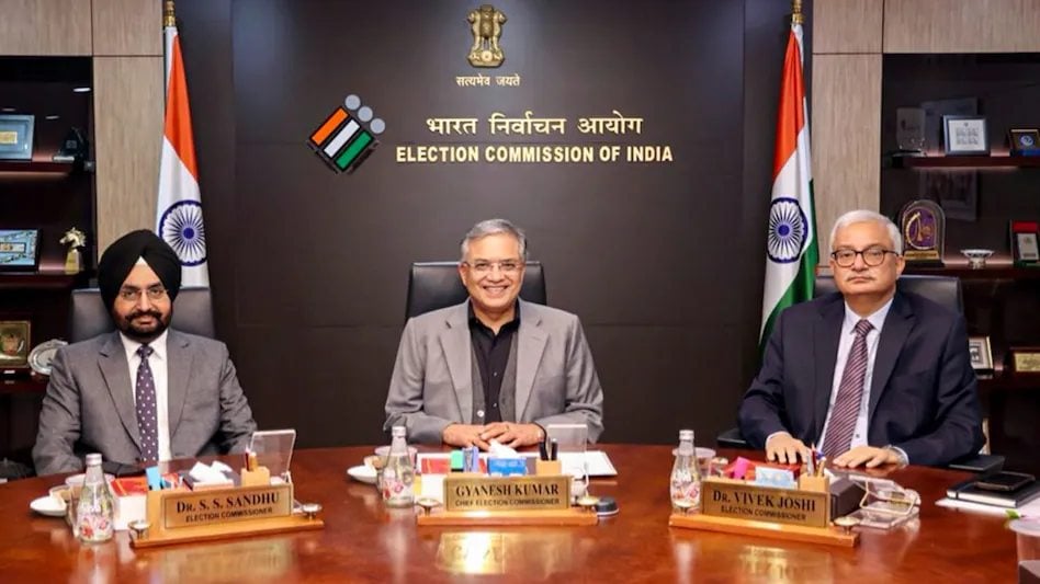 ‘SIR पर सर्वसम्मति से हुआ फैसला’, चुनाव आयोग ने असहमति की खबरों को किया खारिज