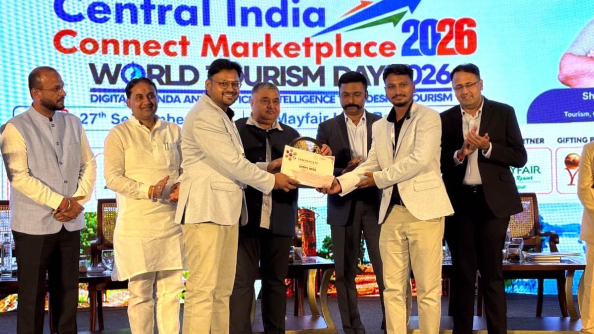 विश्व पर्यटन दिवस: छत्तीसगढ़ के जीपीएम जिले को मिला ‘सर्वश्रेष्ठ जिला प्रमोशन अवॉर्ड’, धनपुर पर कॉफी टेबल बुक का विमोचन