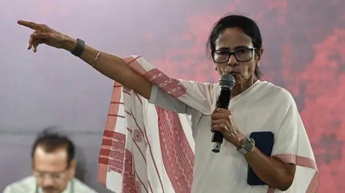 बंगाल की सियासत में बड़ा बदलावः नंदीग्राम उपचुनाव में कांग्रेस उम्मीदवार के लिए प्रचार करेंगी ममता बनर्जी, समर्थन भी दिया