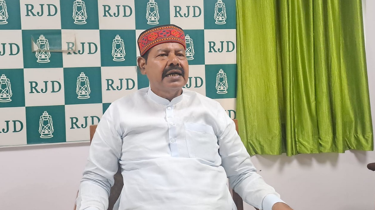 ‘संजय झा ने जदयू और नीतीश को बर्बाद कर दिया’, राजद विधायक भाई वीरेंद्र का बड़ा बयान