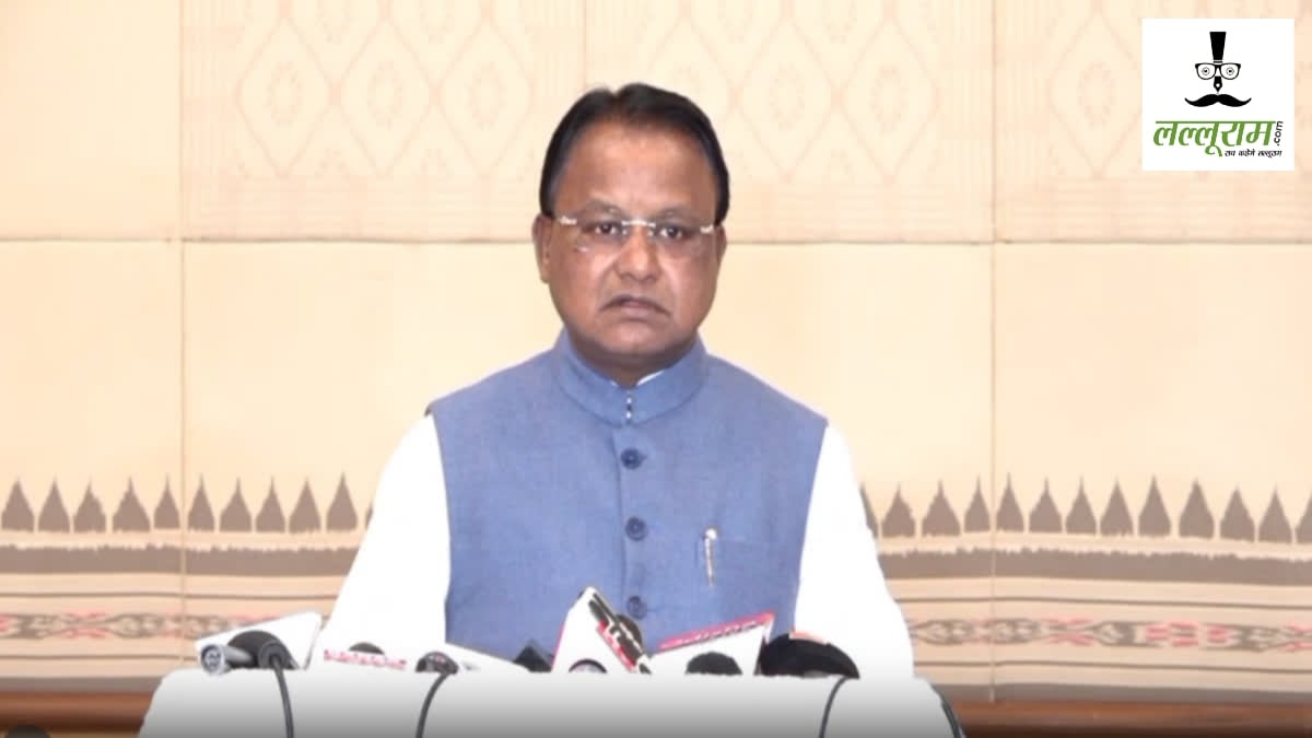 ओडिशा में IAS अधिकारियों के 36 पद खाली, विधानसभा में CM माझी ने दी जानकारी