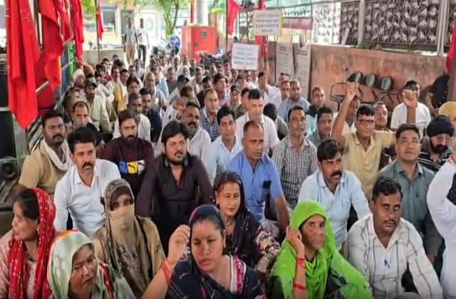 10 सफाई कर्मचारी नेता सस्पेंड, 14 अनुबंध कर्मी टर्मिनेट; सरकार का अल्टीमेटम- 3 सितंबर तक ड्यूटी जॉइन नहीं की तो सेवाएं खत्म