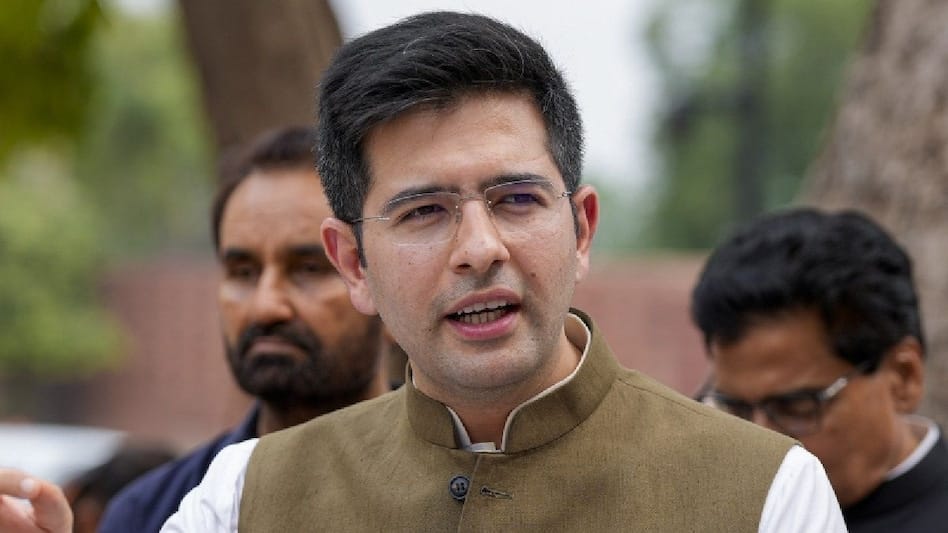 पंजाब की ड्राफ्ट वोटर लिस्ट से राघव चड्ढा का नाम गायब, ‘पर्मानेंटली शिफ्टेड’ दर्ज होने पर सियासी घमासान