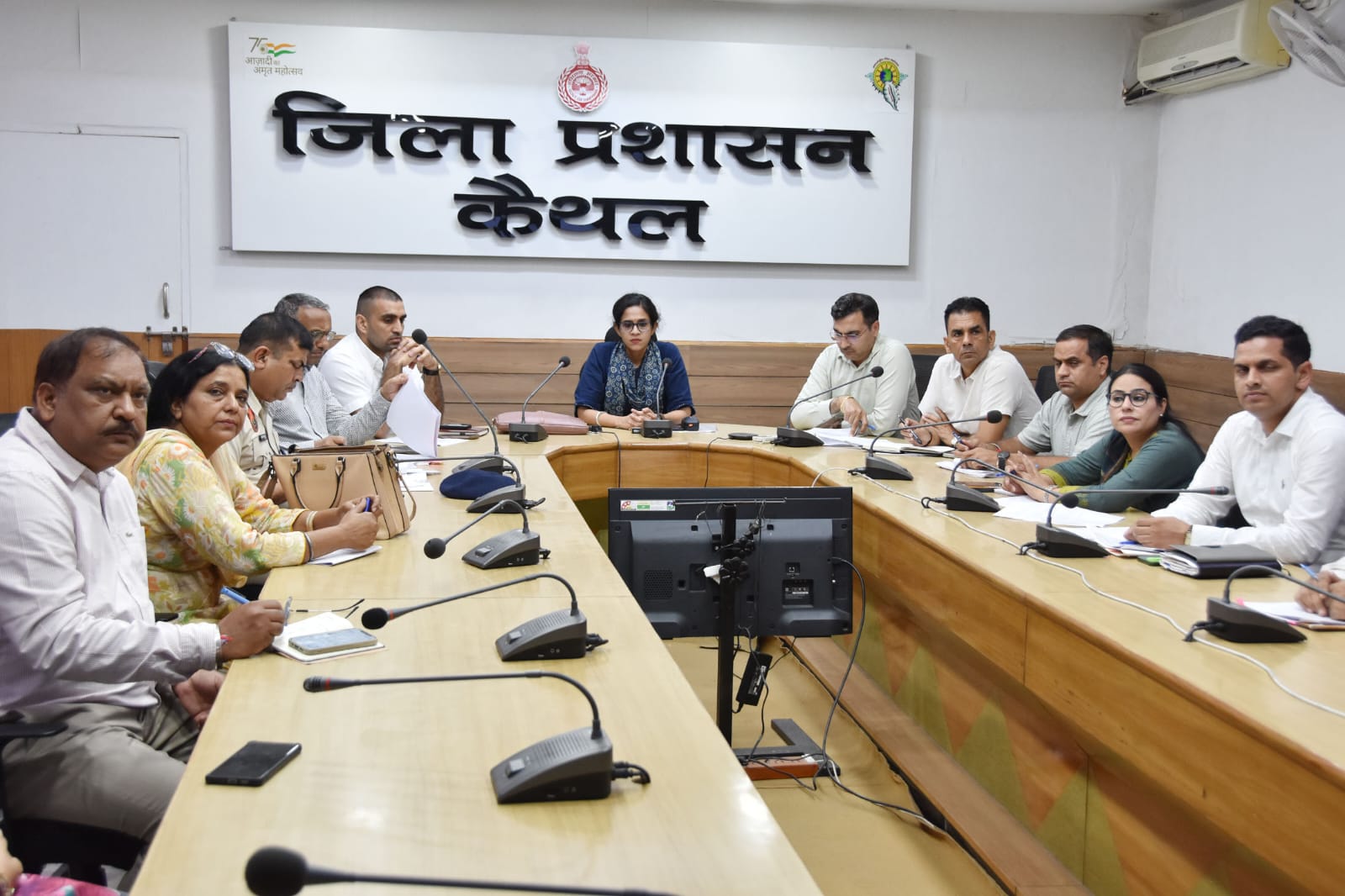 सुशासन दिवस तक चलेगा ‘रिफॉर्म उत्सव’, विभागों को 5-5 प्रशासनिक सुधार लागू करने का टारगेट; डीसी अपराजिता ने दिए निर्देश