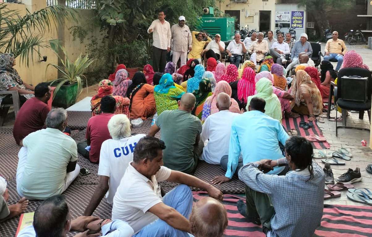 34वें दिन भी नहीं थमा नगर पालिका-फायर कर्मियों का आंदोलन, सरकार को दो टूक चेतावनी- मांगें पूरी होने तक जारी रहेगी हड़ताल