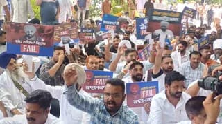 चंडीगढ़ में कांग्रेस का CM आवास घेराव, पुलिस ने छोड़ी वॉटर कैनन; राजा वड़िंग समेत कई नेता हिरासत में