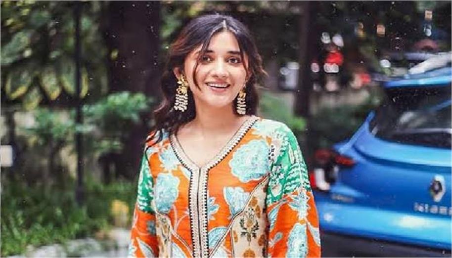 हरियाणा की छोरी कनिका मान की Bigg Boss 20 में धमाकेदार एंट्री, सलमान खान ने किया शानदार स्वागत