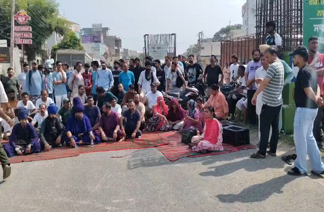 जालंधर-होशियारपुर रोड पर भीषण हादसा: पंजाब रोडवेज बस ने युवक को कुचला, मौके पर मौत; गुस्साए लोगों ने लगाया जाम