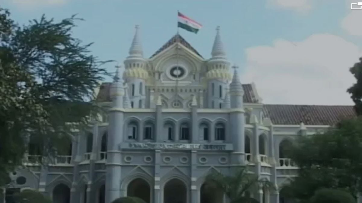 23 साल बाद प्रतिनियुक्ति समाप्त होने पर कोर्ट पहुंचे हेडमास्टर पर हाईकोर्ट सख्तः याचिका खारिज कर लगाया 10 हजार जुर्माना