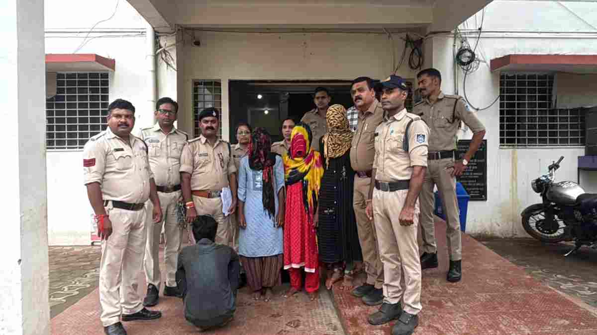 पारिवारिक विवाद में भाई की हत्या: पुलिस ने दो बहनों और दो बहनोई समेत 5 को किया गिरफ्तार 