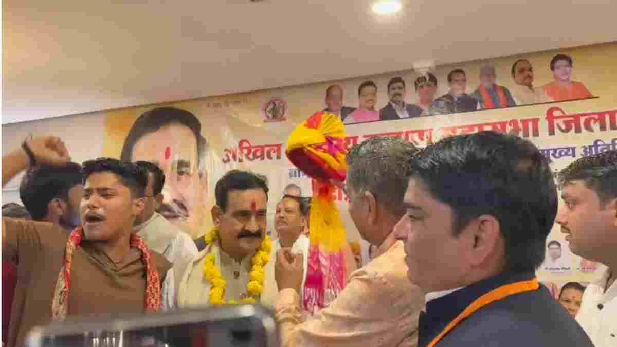 SIR के आरोपों पर नरोत्तम मिश्रा का तंज, कहा-  वोट चोरी नहीं, चोरों को वोट देना किया बंद’