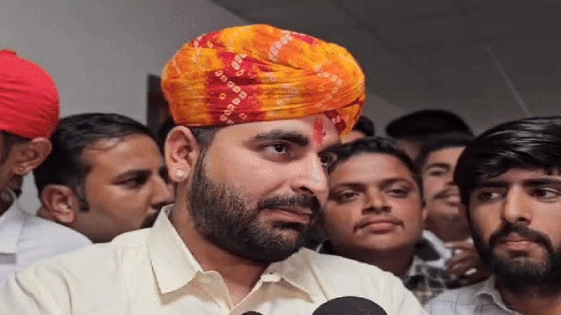 EWS को लेकर बाड़मेर से रविंद्र भाटी ने छेड़ी मुहिम, प्रमाण-पत्र से लेकर पंचायतों में प्रतिनिधित्व तक उठाई मांग