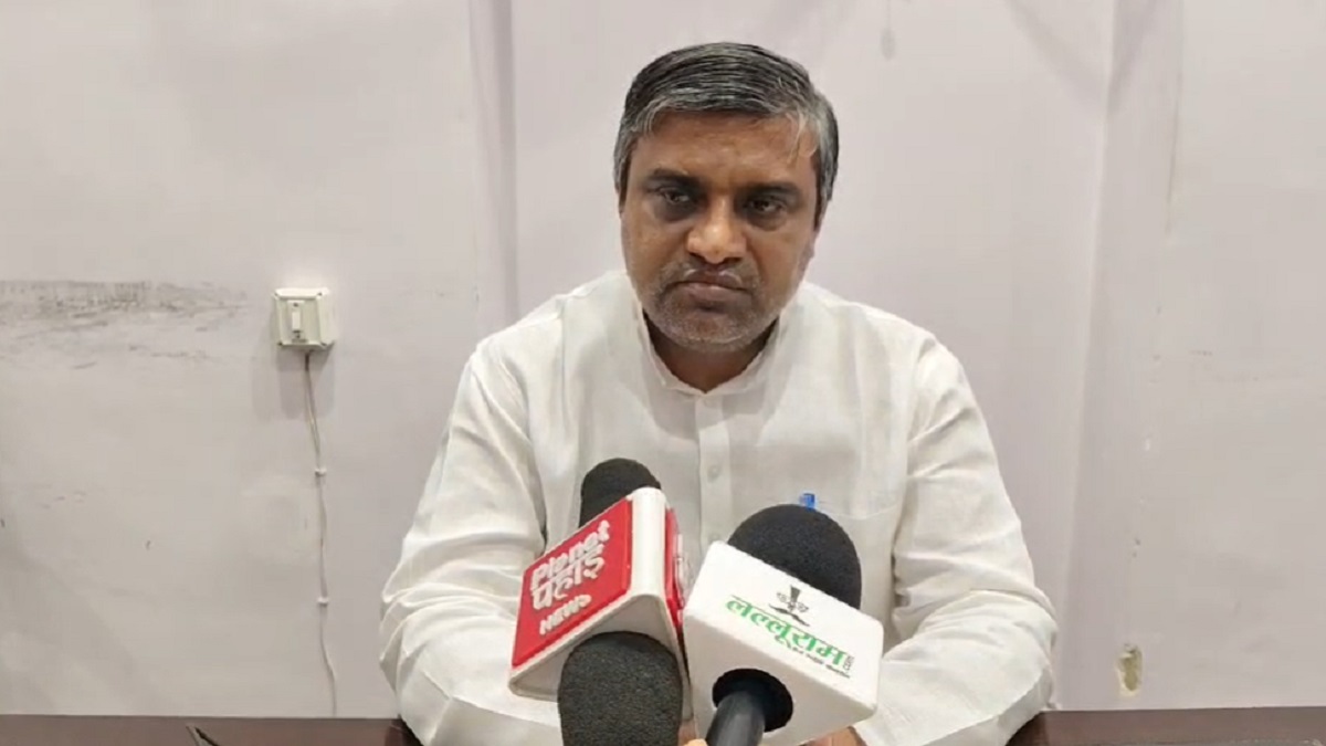 ‘सिर्फ दिखावे के लिए हो रही बयानबाजी’, मांझी और चिराग पर राजद विधायक रणविजय साहू का बड़ा बयान