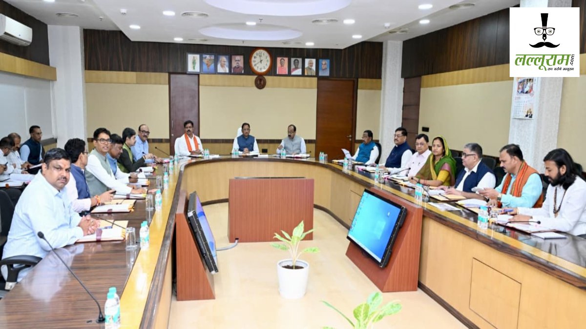 Sai Cabinet Meeting : साय कैबिनेट की बैठक शुरू, देखें तस्वीरें