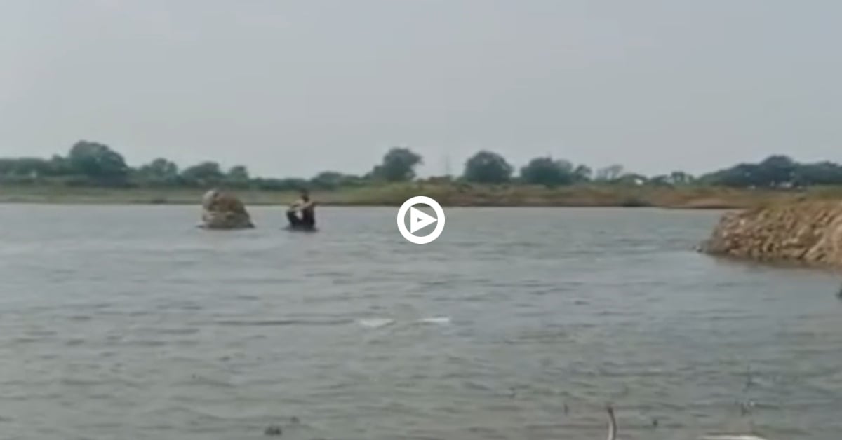 एक तरफ सांसें टूट रही थीं, दूसरी तरफ कैमरा ऑन था!गणपति विसर्जन के बाद तालाब में डूबा युवक, महिला मित्र बनाती रही वीडियो