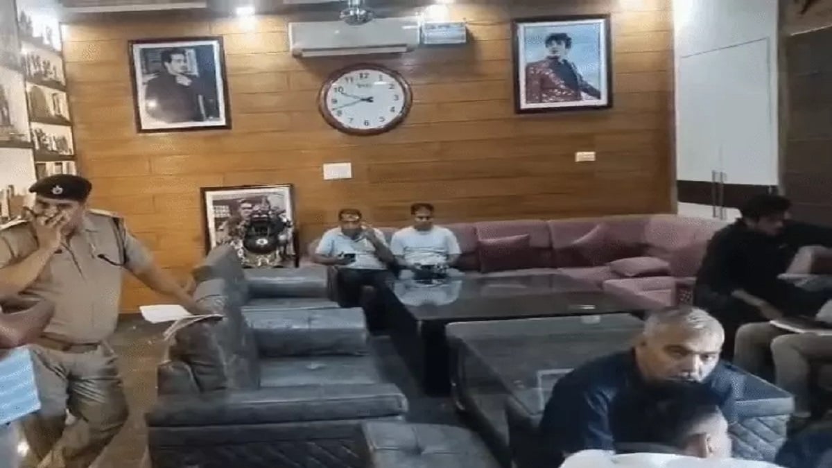 हरियाणवी सिंगर दिलेर खरकिया की कार पर देर रात फायरिंग, जानिए हमले के बाद पोस्ट में क्या मिली चेतावनी
