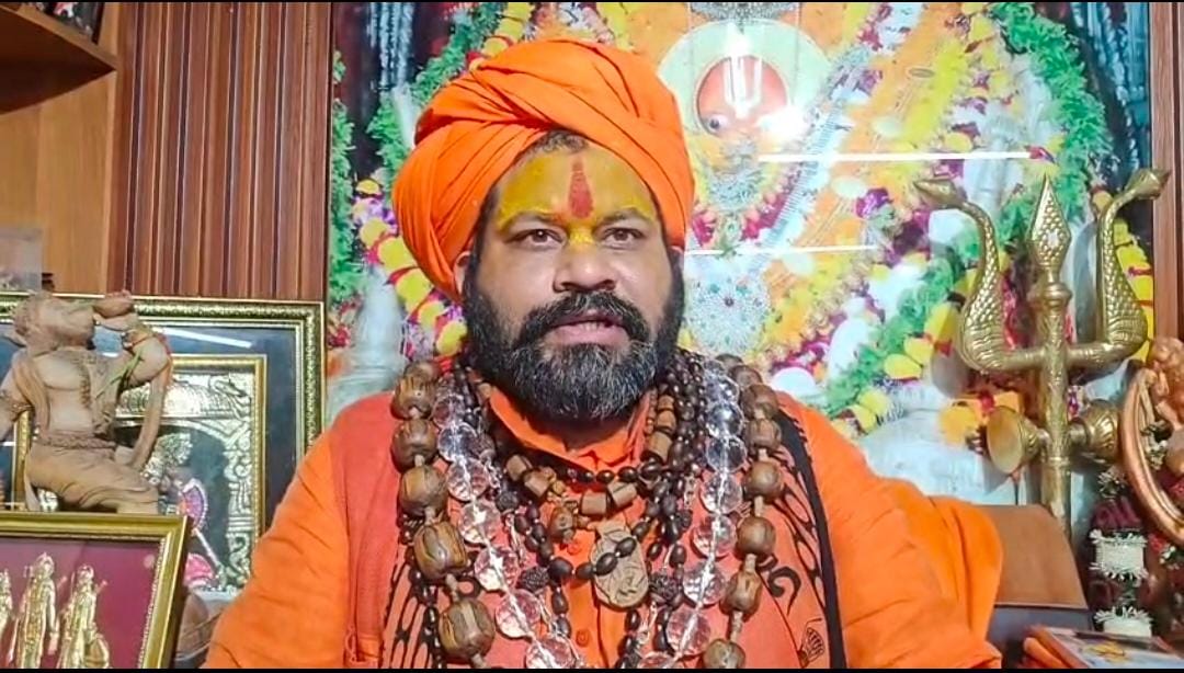 टीवी डिबेट विवाद के बाद पहली बार बोले हनुमानगढ़ी के महंत राजू दास, कहा- ‘मेरा विवाद व्यक्ति से था, समाज से नहीं’