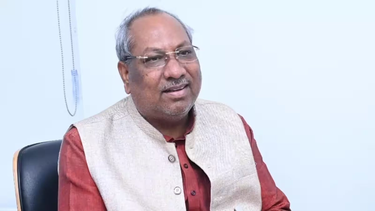 UPI चार्ज पर भड़के संजय निषाद, बोले- आम जनता पर बोझ नहीं बढ़ना चाहिए