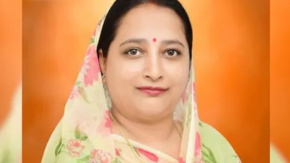 अखिलेश यादव के PDA रथ पर केतकी सिंह का तंज, बोलीं- तेल नहीं, साइकिल का पंचर बनवाने गए