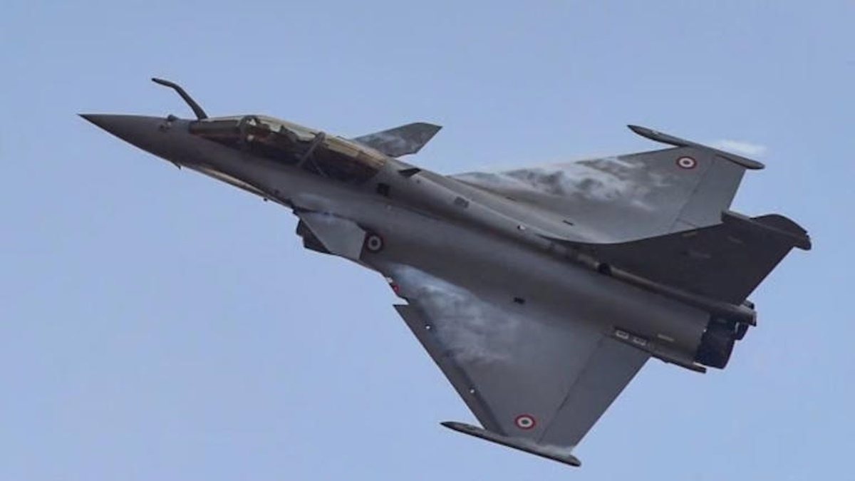IAF के 17 दिनों के सैन्य अभ्यास से डरा पाकिस्तान,  भारत से लगी सीमा पर बढ़ा दी सुरक्षा…