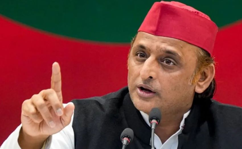 किसानों से ठगी, उद्योगपतियों की गुलामी! अखिलेश यादव का BJP पर करारा प्रहार, बताया ‘पूंजीपतियों की बिचौलिया सरकार’