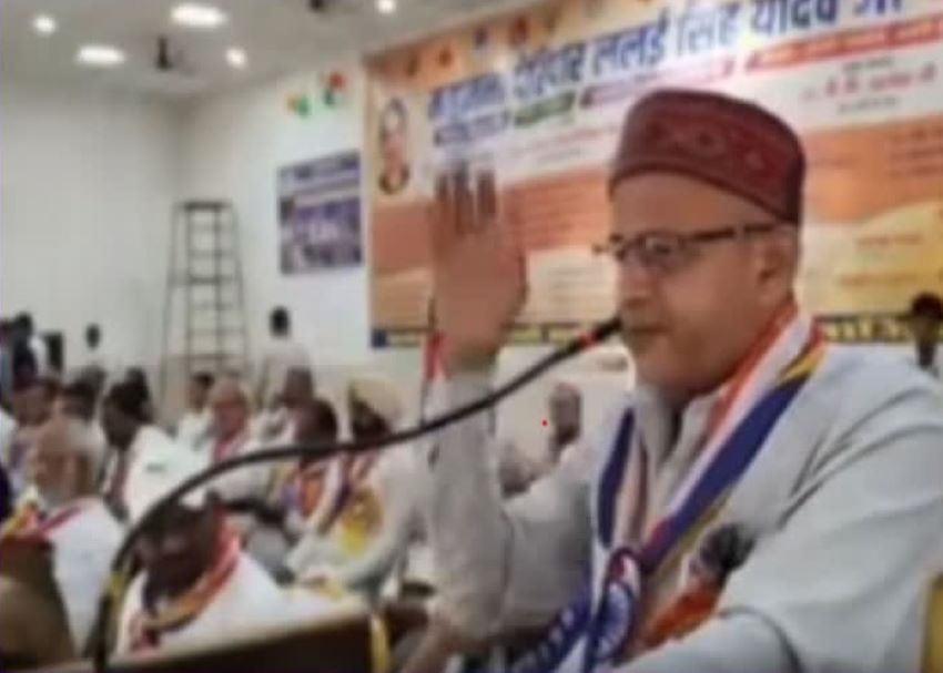 हनुमान जी पर विवादित बयान देकर फंसे सपा नेता अमर सिंह पाल! BJP का सीधा हमला- ‘वोट बैंक के लिए हिंदू आस्था से खिलवाड़’
