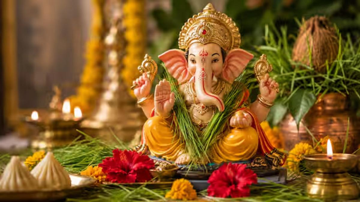 सूतक में कैसे करें गणपति बप्पा की विदाई, घर में किसी की मृत्यु हो जाए तो ऐसे करें विसर्जन