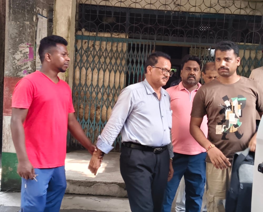 Bokaro Thermal News: 18 हजार की रिश्वत लेते CCL के दो क्लर्क गिरफ्तार, रिटायर्ड कर्मचारी से मांगी गई थी रकम