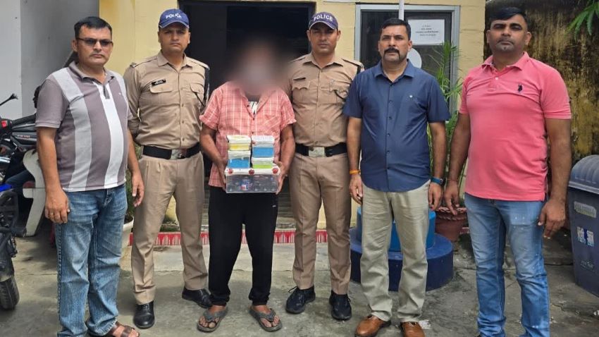 दुकान की आड़ में ‘नशे का साम्राज्य’! बड़ा सौदागर गिरफ्तार, तलाशी में विदेशी करेंसी देख पुलिस के भी उड़े होश