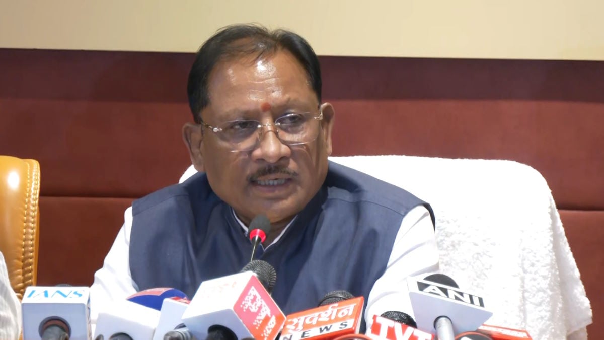 SIR पर राहुल गांधी के सवाल का मुख्यमंत्री साय ने दिया कड़ा जवाब, कहा- देश की संवैधानिक व्यवस्था को खोखला करने की सोची-समझी साजिश, देशद्रोही आचरण पर हो गए हैं उतारू…