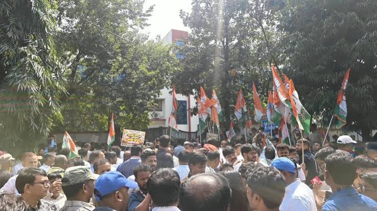 SIR पर झारखंड में कांग्रेस का हल्लाबोल : CEC ज्ञानेश कुमार के इस्तीफे की मांग, रांची में CEO कार्यालय का घेराव