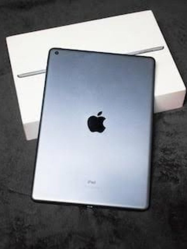iPad से भी क्यों महंगा होता है iPhone? जानिये