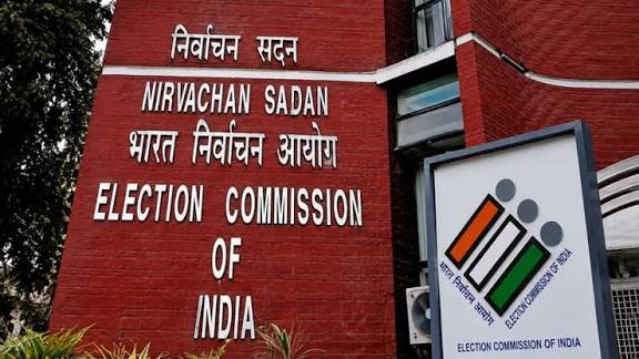 यूपी चुनाव 2027: EVM की सुरक्षा में सेंध लगाना होगा नामुमकिन! चुनाव आयोग ने लागू किए सख्त नियम