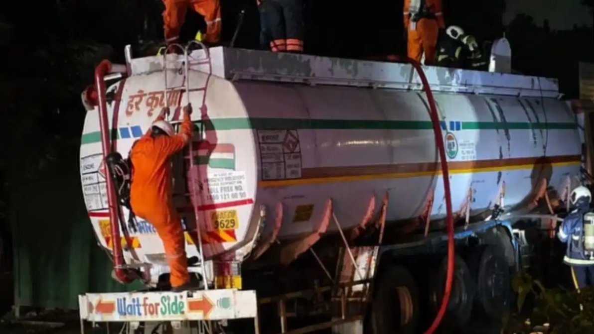 मुंबई के चेंबूर में बेंजीन ले जा रहे टैंकर लीक से रिसाव, 500 मीटर से लेकर 2 KM तक इलाका सील