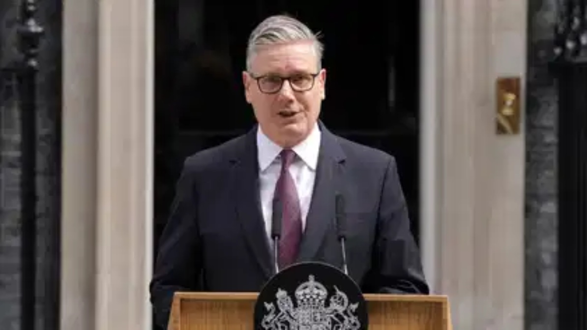 पूर्व UK पीएम स्टार्मर ने सांसद पद इस्तीफे का किया ऐलान, कंजर्वेटिव पार्टी चेयरमैन ने उपचुनाव खर्च पर साधा निशाना