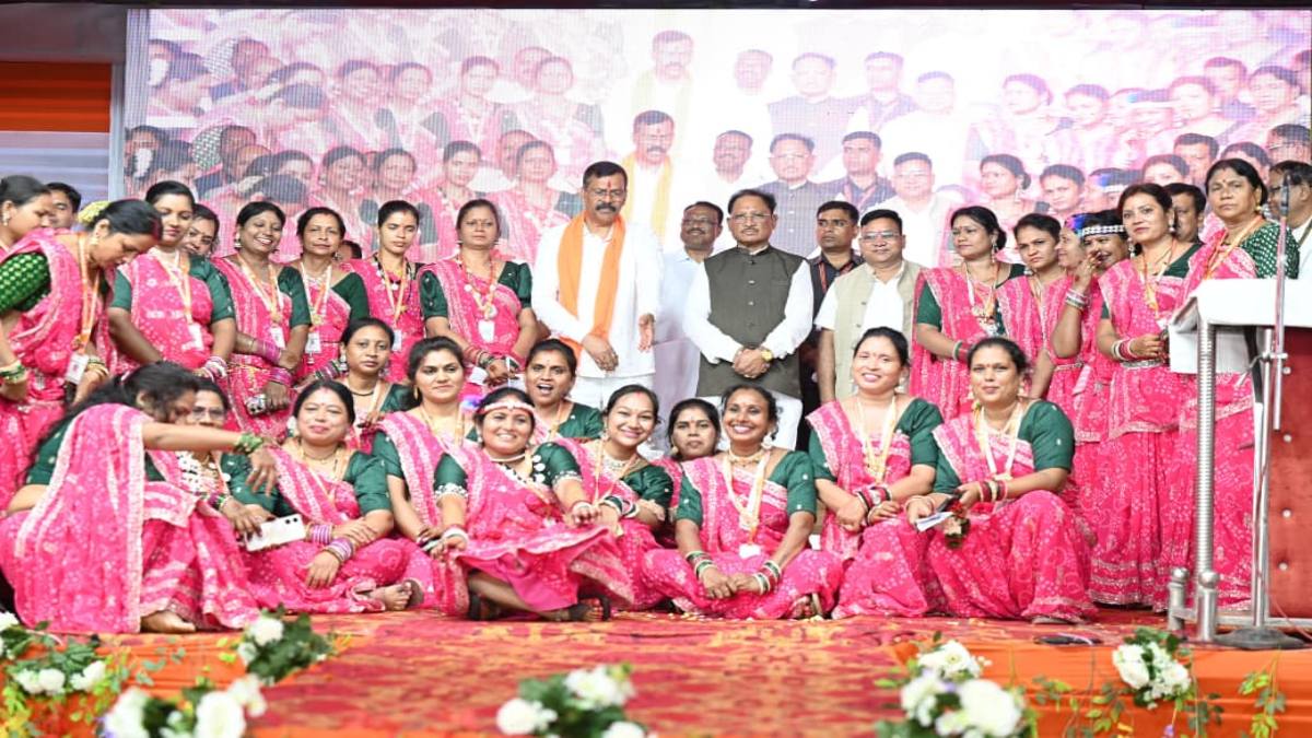 तीजा-पोरा तिहार कार्यक्रम: CM साय बोले- तीजा-पोरा तिहार छत्तीसगढ़ की समृद्ध संस्कृति, पारिवारिक मूल्यों और कृषि परंपरा के प्रतीक