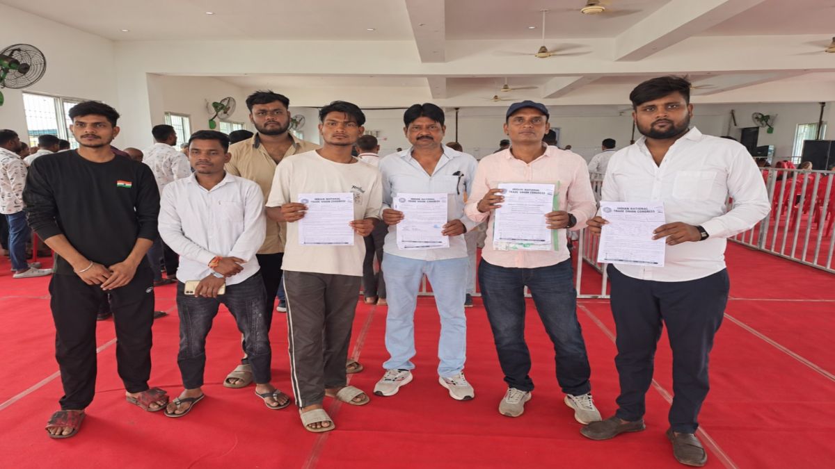 जनसुनवाई में श्रीराम ऑर्गेनिक इंडस्ट्रीज के प्रस्तावित प्लांट का ग्रामीणों ने किया जमकर विरोध, वायु और भूजल प्रदूषण का उठाया मुद्दा