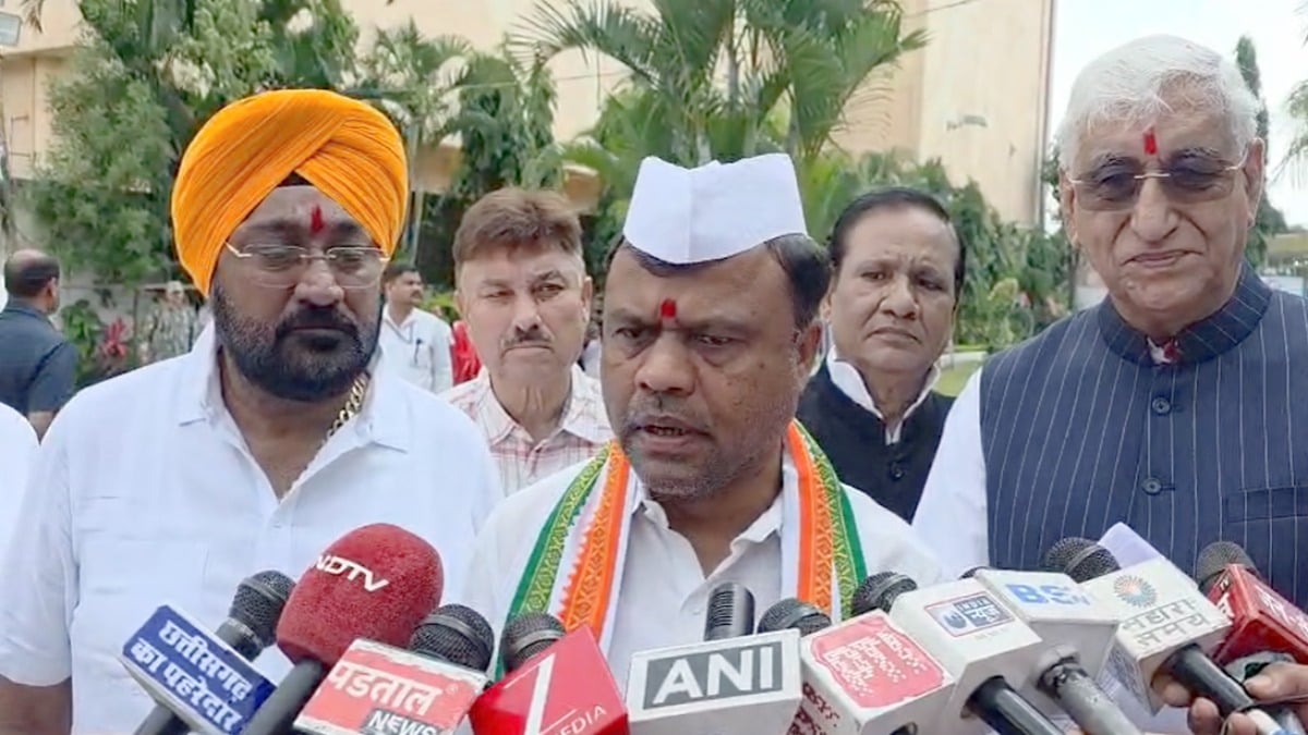 क्या कांग्रेस में चल रही गुटबाजी? PCC चीफ दीपक बैज ने दिया बड़ा बयान…