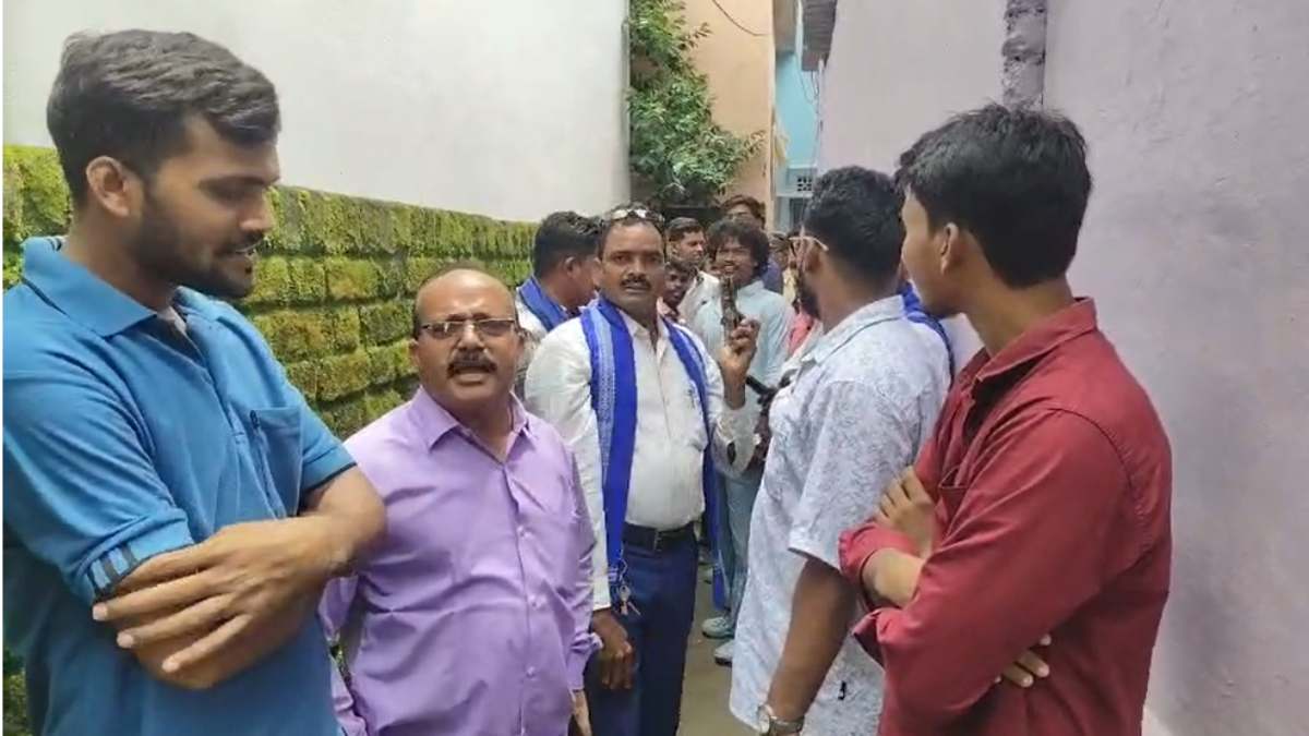 प्रार्थना सभा के लिए 1500 हिंदुओं ने दिया आवेदन, हिंदू संगठनों ने लगाए गंभीर आरोप, जानिए प्रशासन ने क्या कहा…