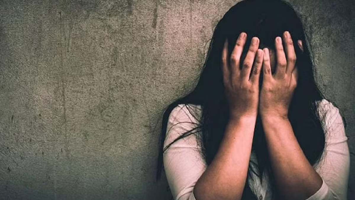 CG में नाबालिग से गैंगरेप, परिचित युवक ने दोस्तों के साथ मिलकर घटना काे दिया अंजाम, चार आरोपी गिरफ्तार