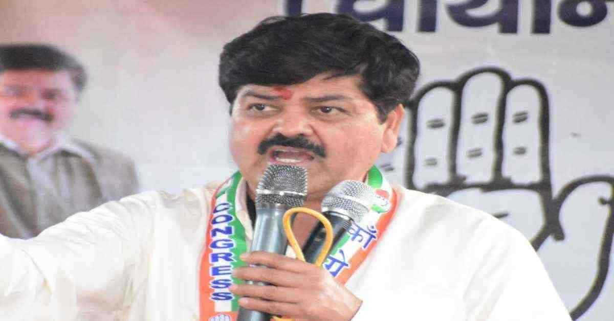 100% टैरिफ की धमकी के बावजूद… गणेश गोदियाल ने मोदी सरकार पर साधा निशाना, चुप्पी पर सवाल उठाते हुए मांगा जवाब