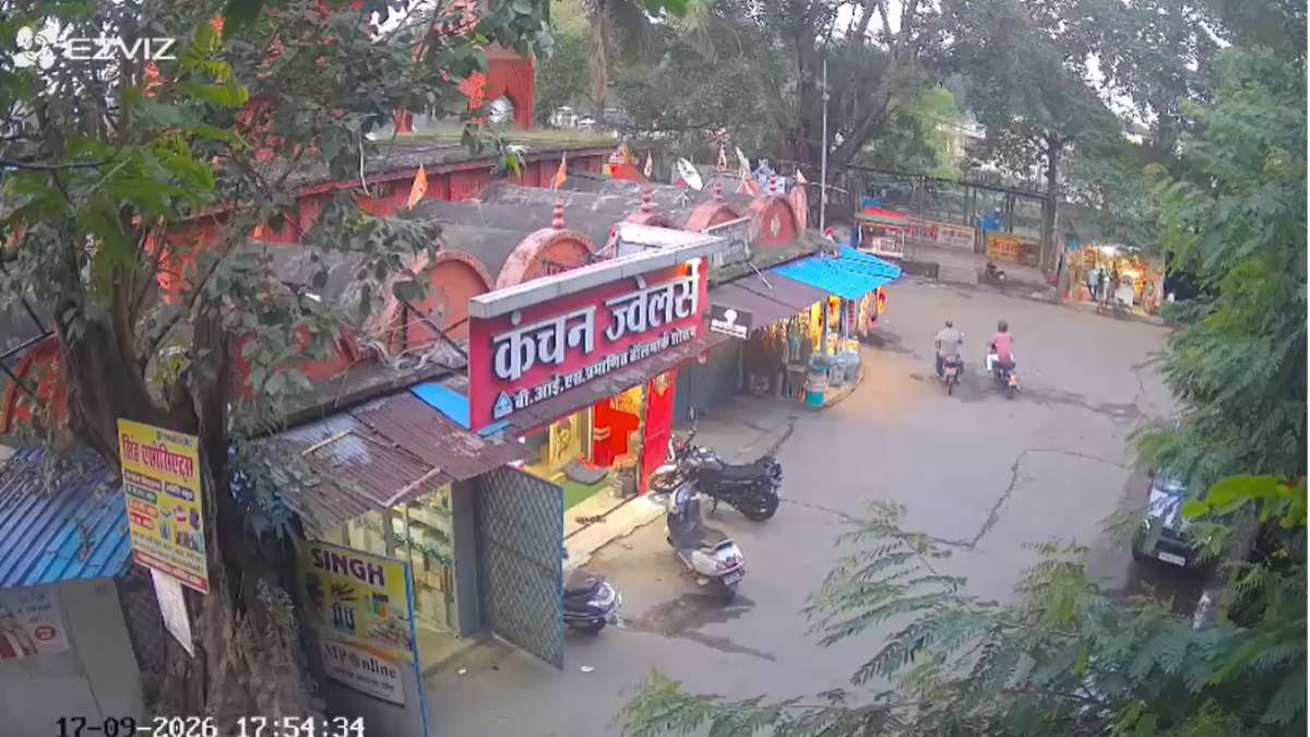 ज्वेलर्स डकैती कांड का 6 घंटे में पर्दाफाशः UP-MP पुलिस की संयुक्त कार्रवाई में अंतरराज्यीय गिरोह धराशायी, शॉर्ट एनकाउंटर में 1 आरोपी घायल