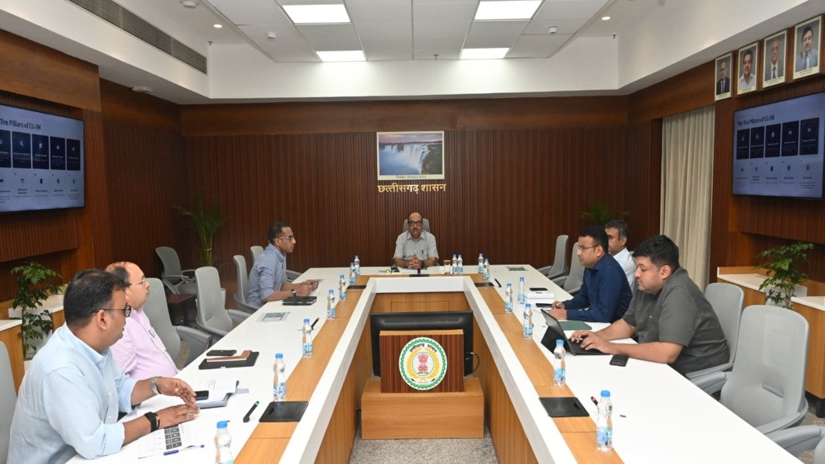 छत्तीसगढ़ के रोड नेटवर्क का 20 वर्षीय मास्टर प्लान होगा तैयार, CS विकासशील ने अधिकारियों को दिए निर्देश