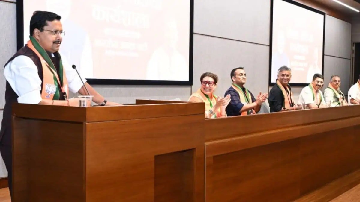 BJP राष्ट्रीय अध्यक्ष ने डिजिटल रणनीति पर किया मंथन, Gen Z के साथ संवाद को मजबूत करने की रणनीति पर हुआ विमर्श