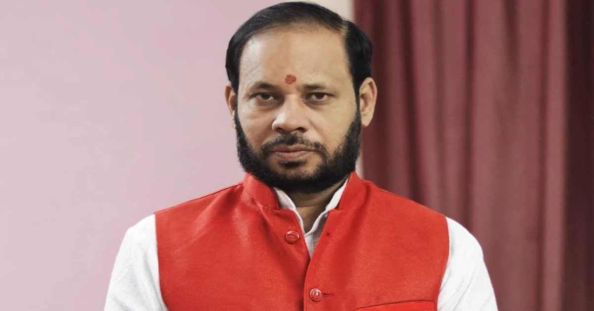 लोकतंत्र में किसी भी दल या नेता का…अखिलेश यादव पर मंत्री मनोज पांडेय का हमला, जानिए मुंगेरीलाल के सपनों की बात कहते हुए क्या कहा?