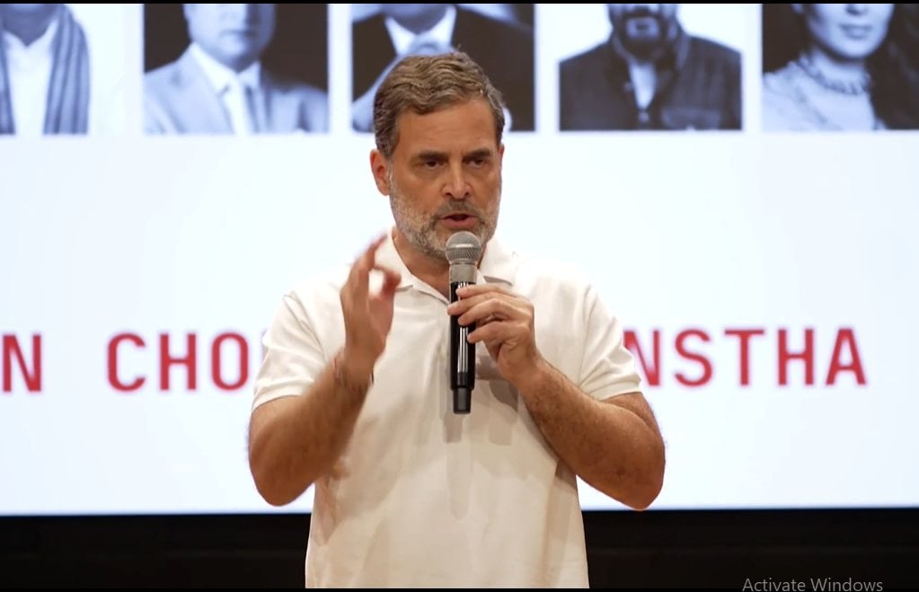 राहुल गांधी की प्रेस कॉन्फ्रेंस शुरू: चुनाव आयोग विवाद पर बोल रहे, कहा- EC की तबाही के लिए CEC जिम्मेदार…ज्ञानेश कुमार को बताया देशद्रोही