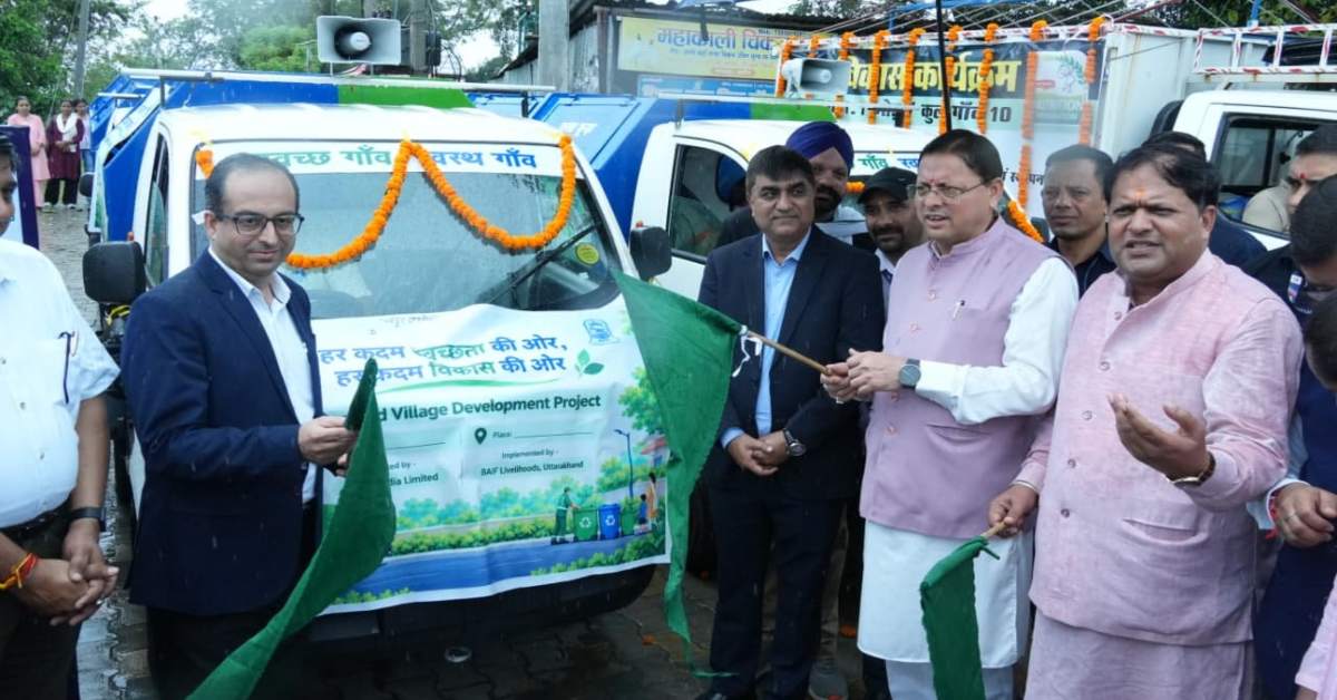 खटीमा में स्वच्छता का नया मॉडल, धामी ने 15 वाहनों को दिखाई हरी झंडी